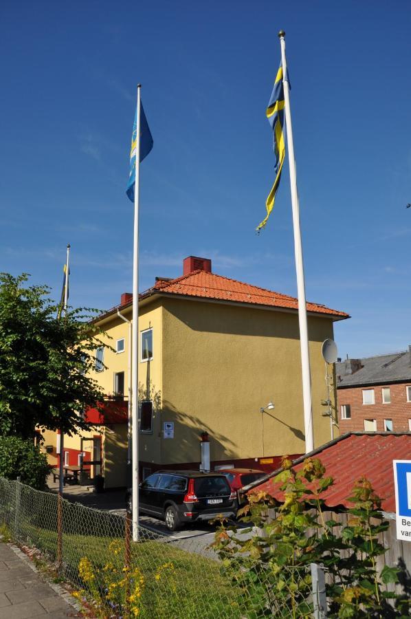 Hostel Roddaren Strömstad Buitenkant foto